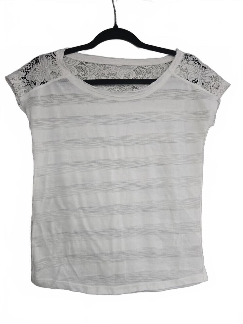 White Lace Yoke Short Sleeve Tee Shirt Size XS